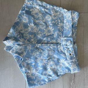 New Zara floral blue shorts